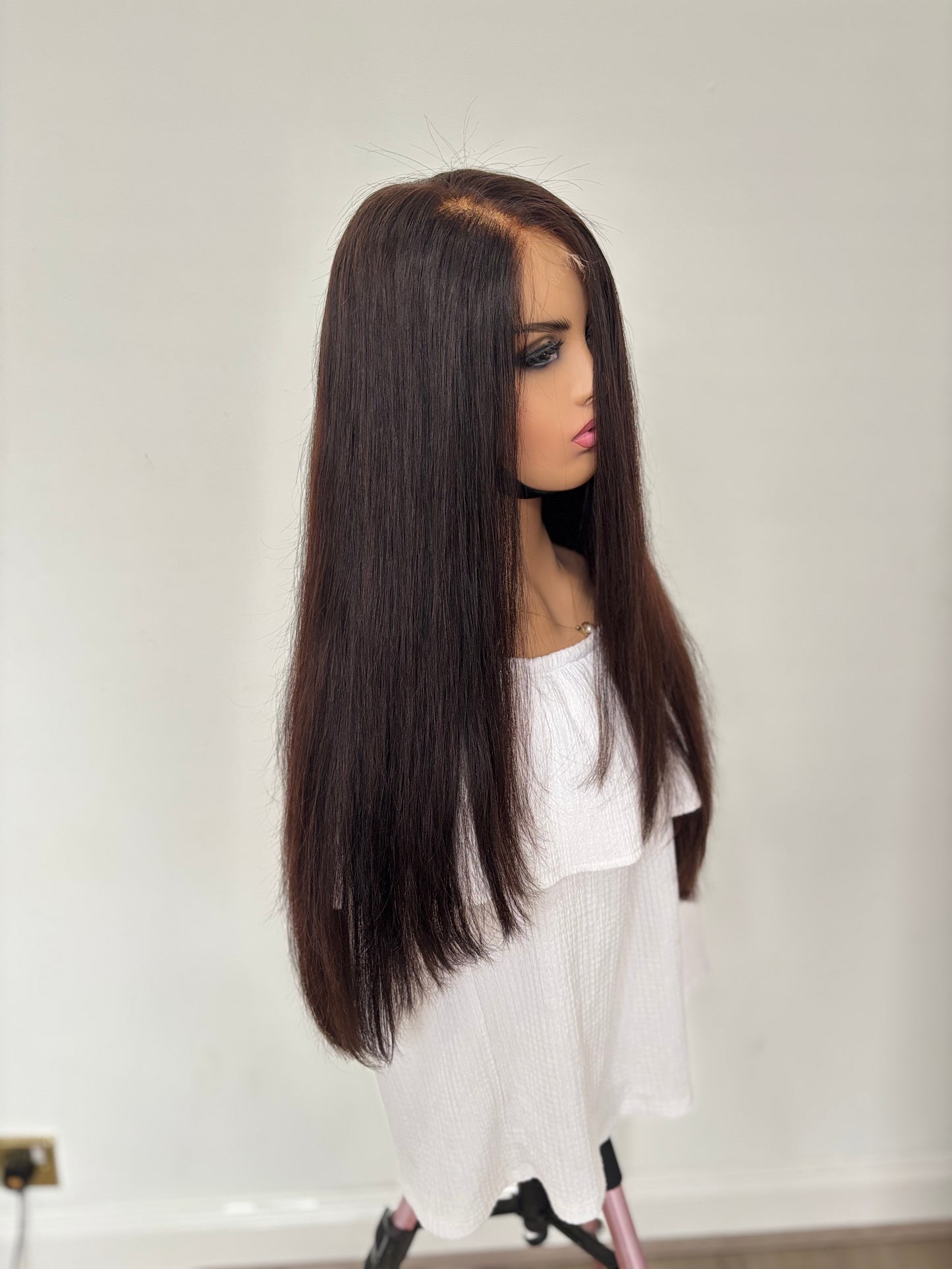 Sasha 22" Wig Dark Brown beginner cap