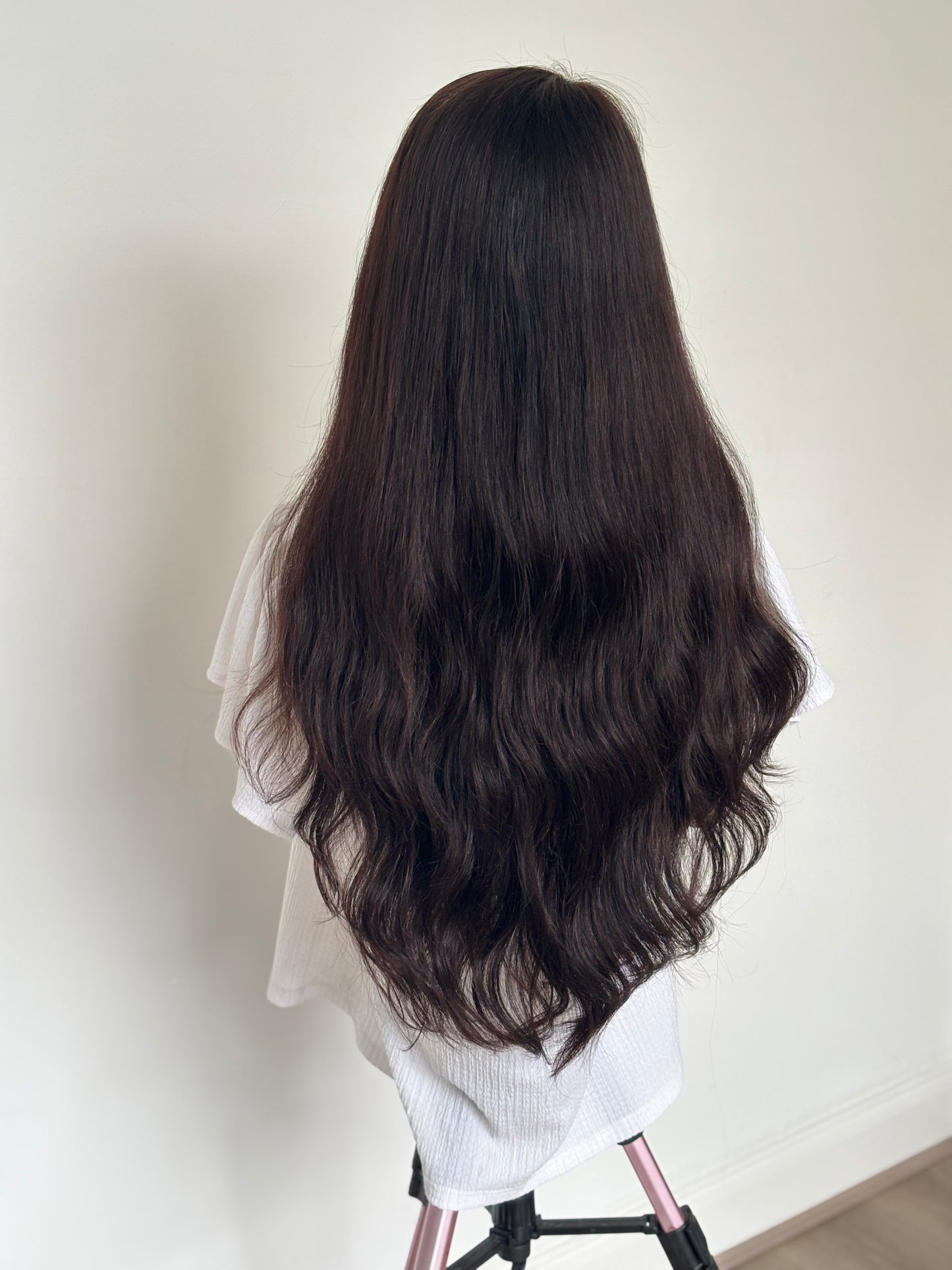 Sasha 22" Wig Dark Brown beginner cap
