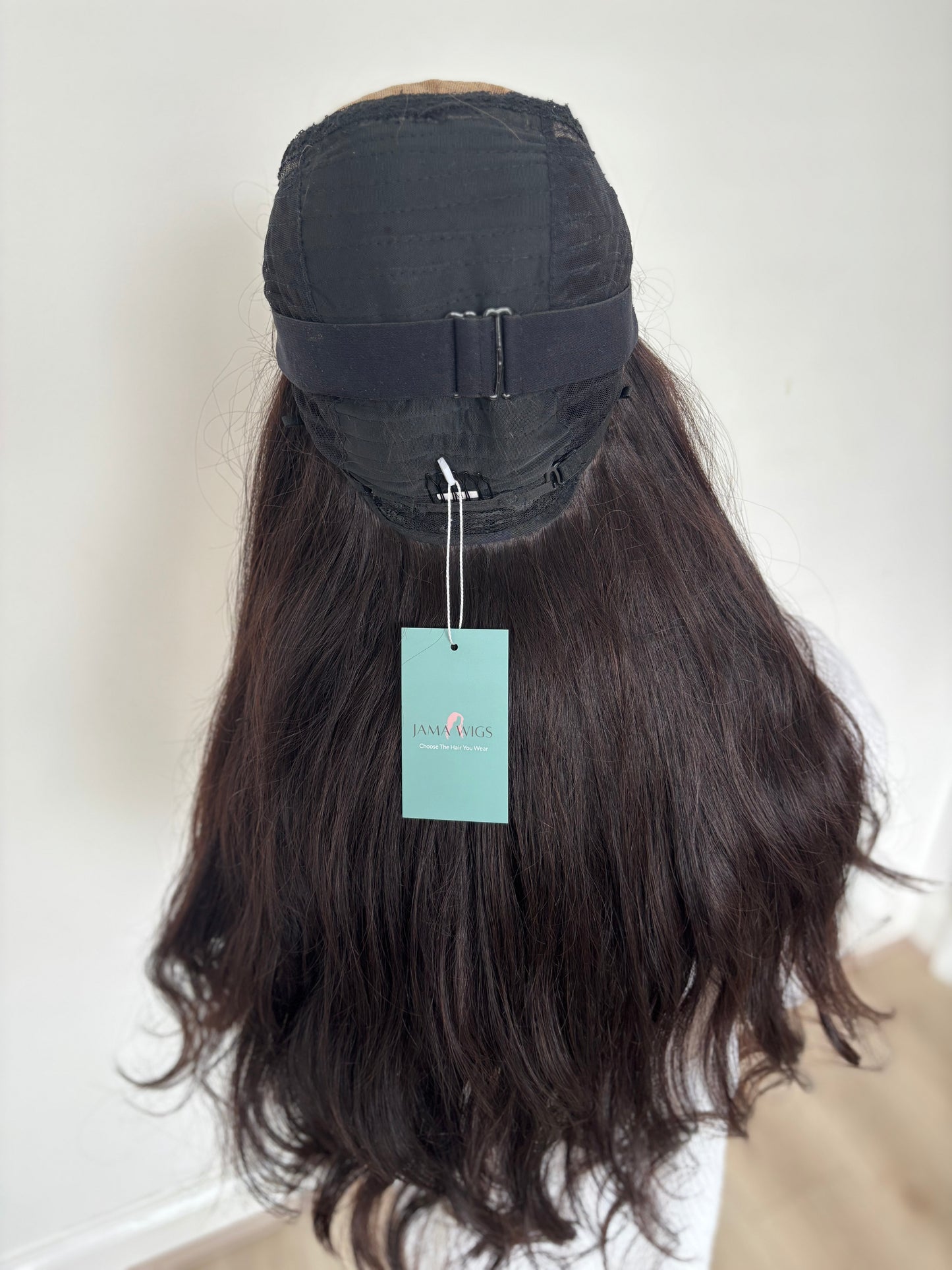Sasha 22" Wig Dark Brown beginner cap