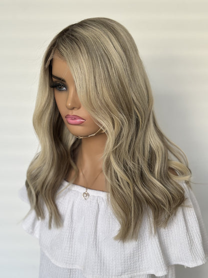 Alisha 14" wig Light blonde/ash brown beginner cap
