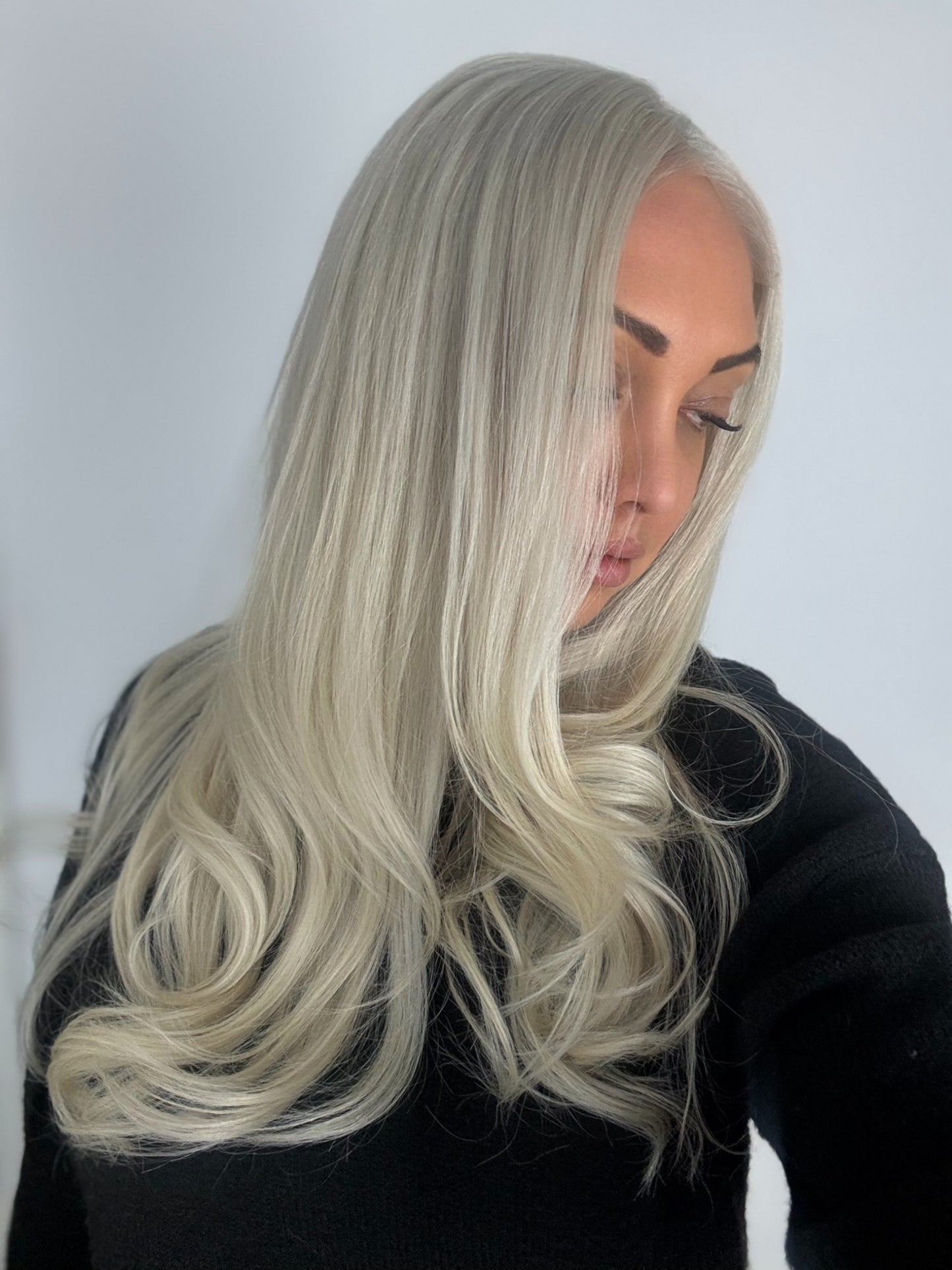 Harper 20" Wig Platinum blonde beginner cap