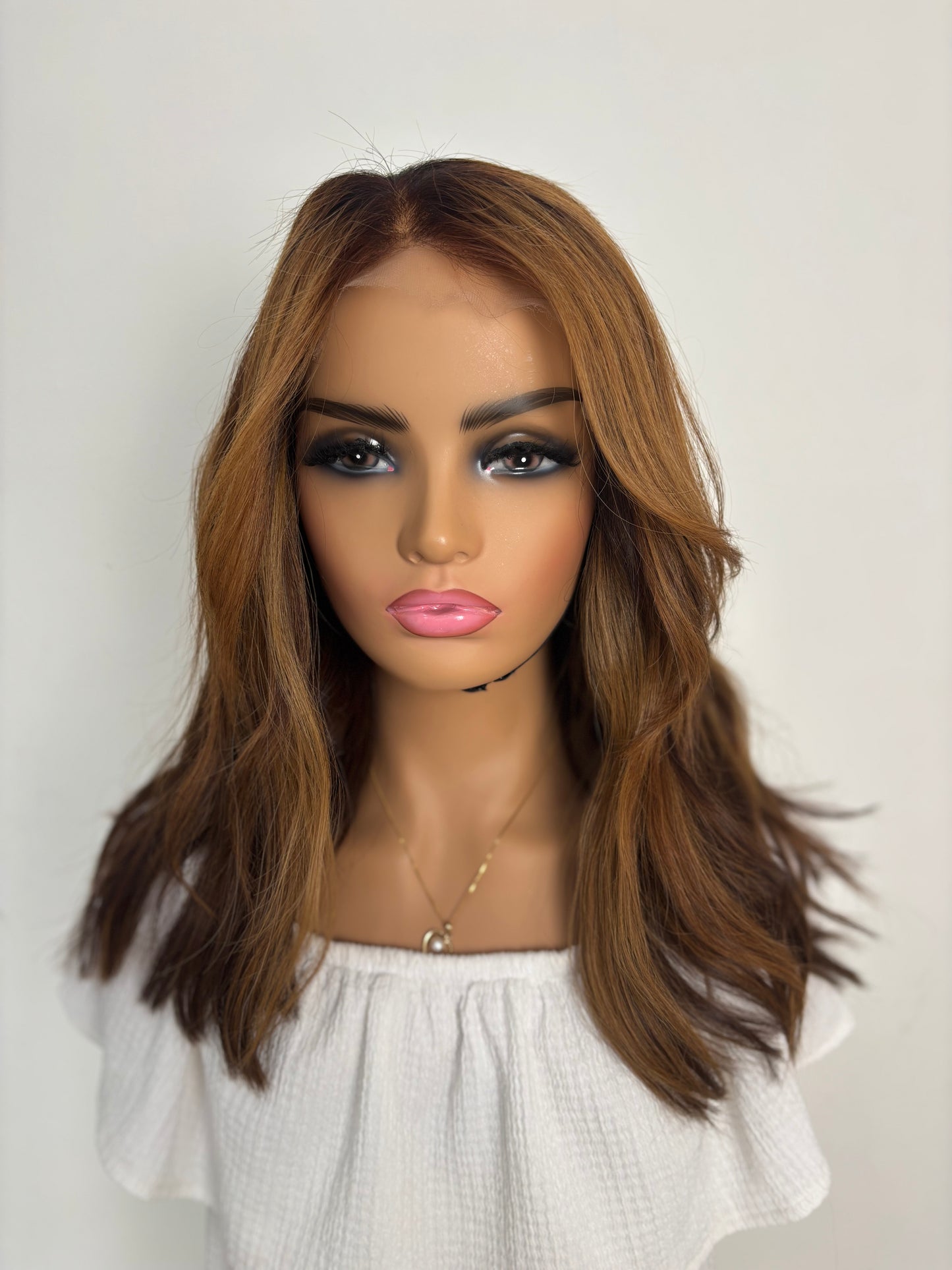 Harriet 14” Wig Medium brown & light brown  chunky highlights beginner cap