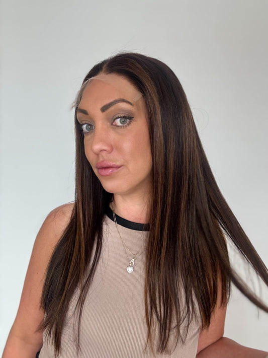 Louise 18” Wig Dark brown/Medium brown Balyage Beginner Cap